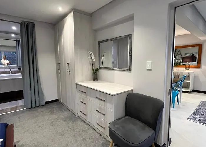 Doverhurst - Sea Point Cape Town